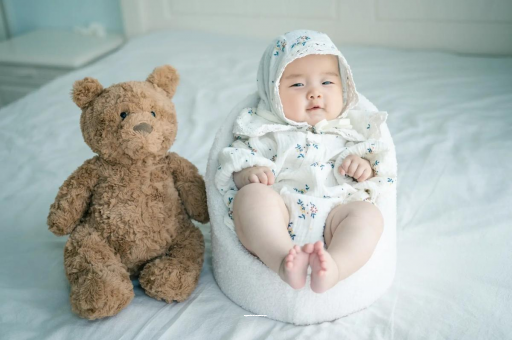 白银怀孕多久会长痘痘